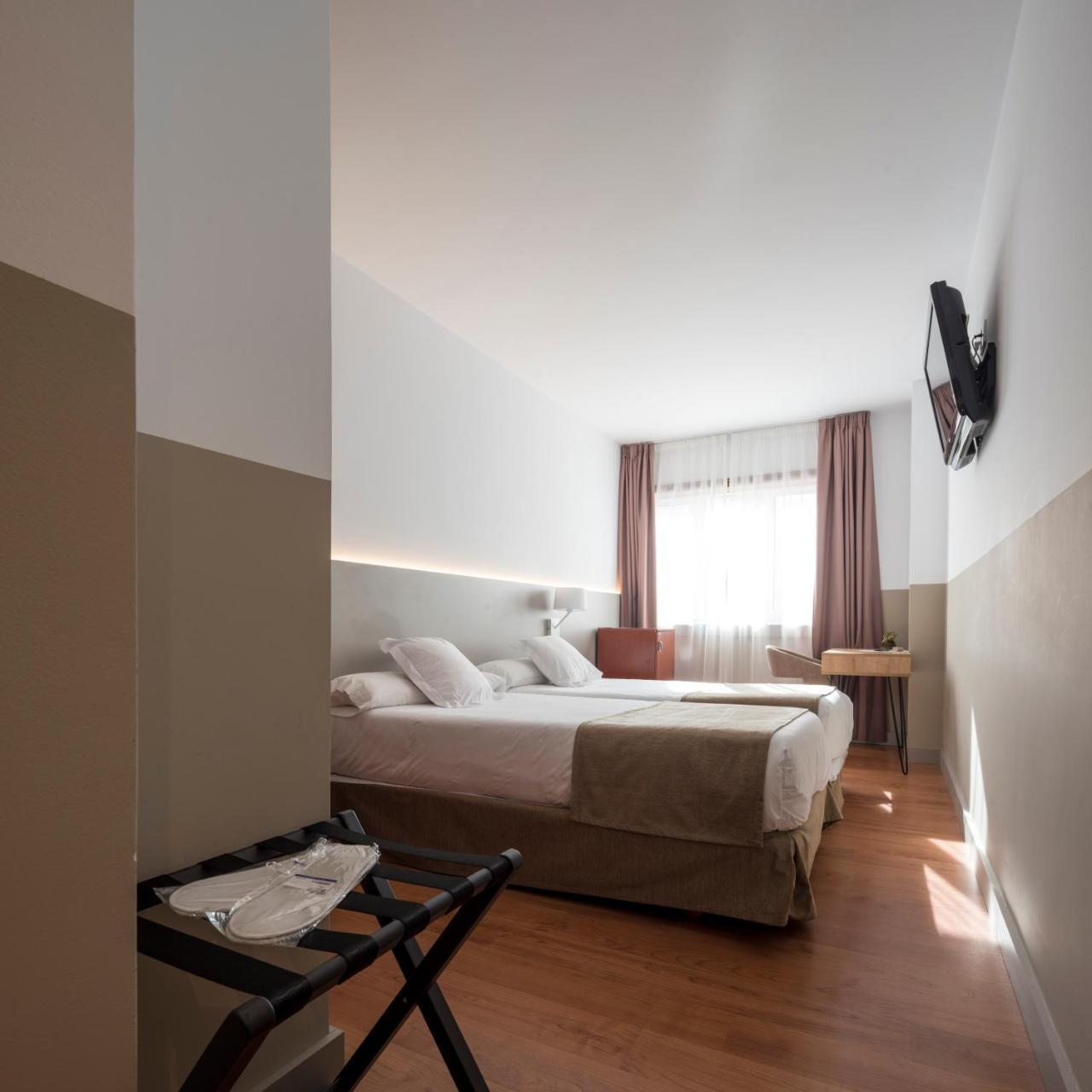 Hotel Airinos 3* Cangas do Morrazo Dış mekan fotoğraf