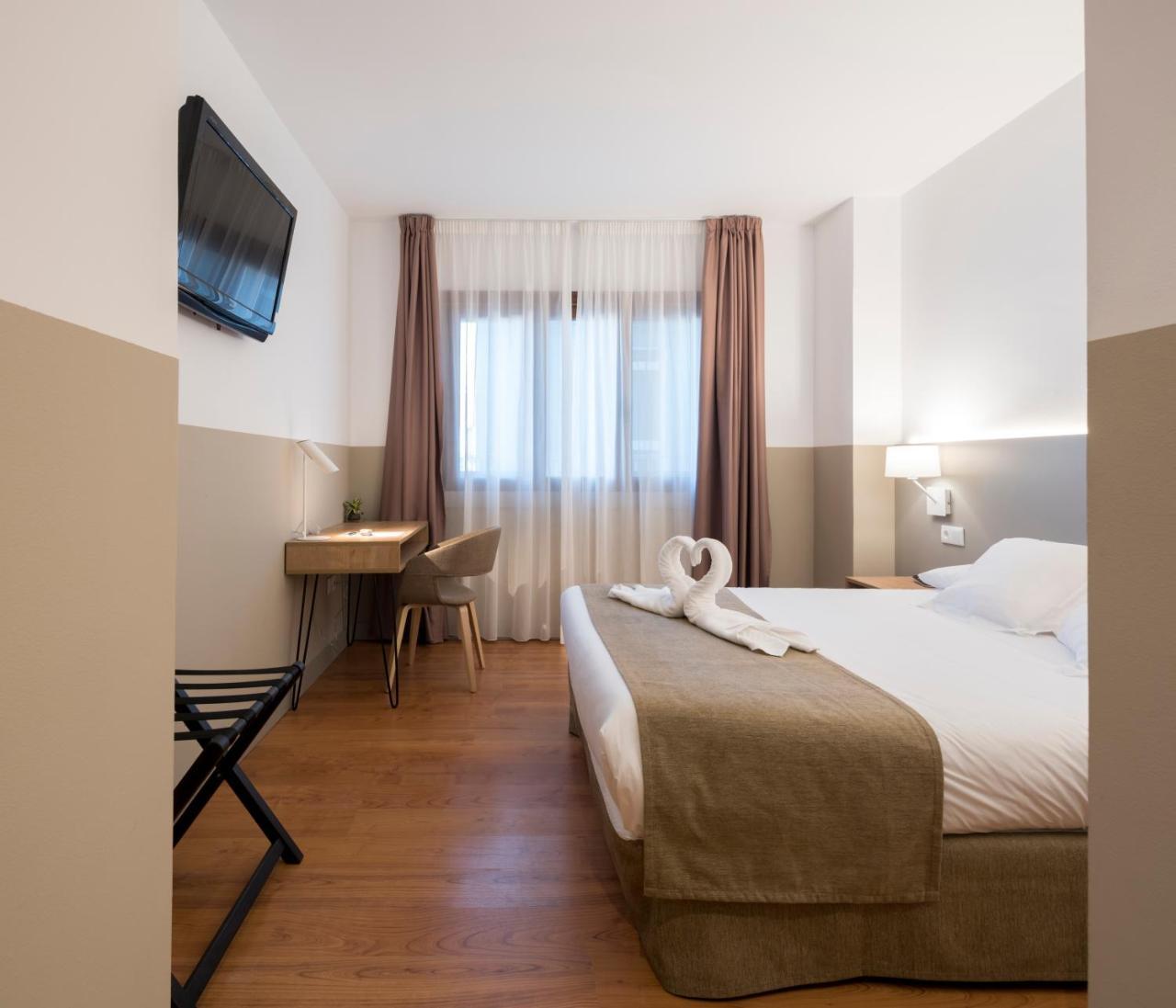 Hotel Airinos 3* Cangas do Morrazo Dış mekan fotoğraf