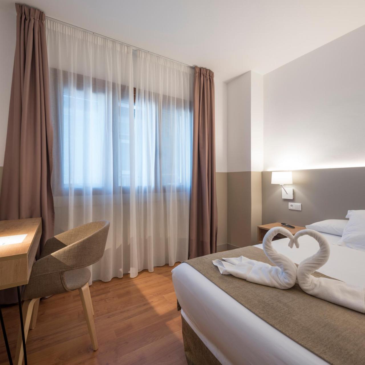 Hotel Airinos 3* Cangas do Morrazo Dış mekan fotoğraf